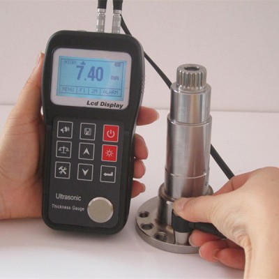 Digital Ultrasonic Thickness Gauge for Pipes